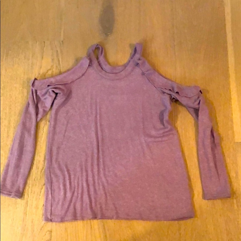 Bare shoulder top